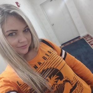 Meet your Posher, Krissy